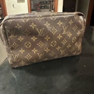 Louis Vuitton Classic Vintage Monogram Toiletry Bag